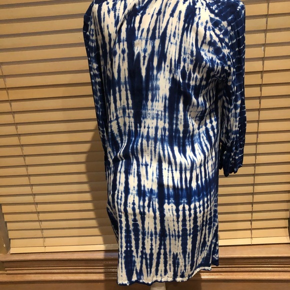 Cute cool tie dye M dress with sequin trim.size - Picture 4 of 6